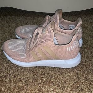 Adidas Swift tennis shoes